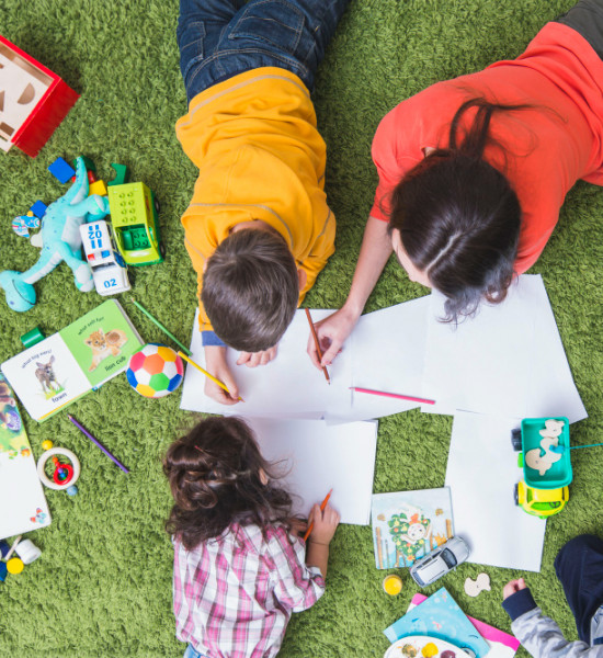 children-drawing-playing-carpet